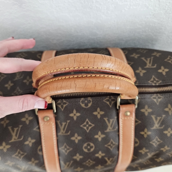 Authentic LOUIS VUITTON Monogram Keepall 50 Bandouliere Duffel Bag - Picture 12 of 16